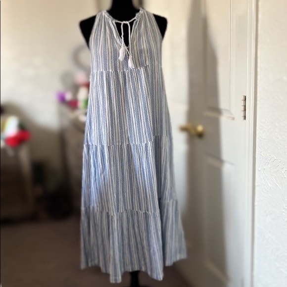 J. Crew Dresses & Skirts - JCrew Cotton Tiered Midi Dress Small